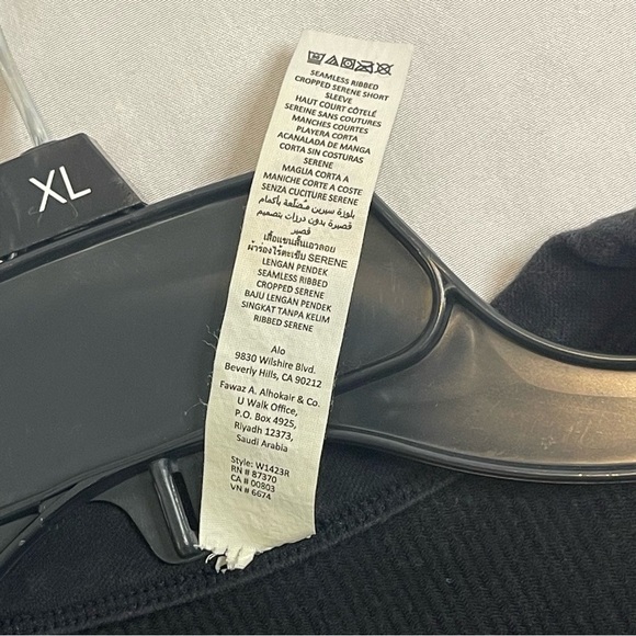 Alo Ribbed Sea Coast Cropped Short Sleeve Tee Size Small Color Black - Picture 6 of 8